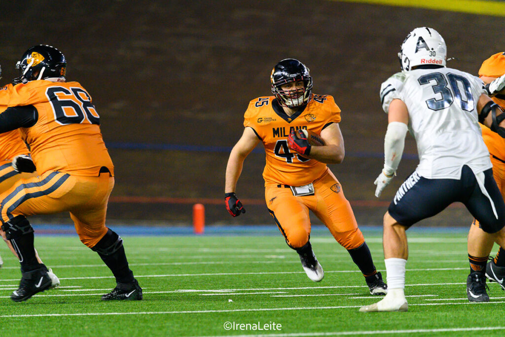 Luca Merante #45, autore del touchdown della vittoria dei Rhinos sui Panthers per 21-14 (IFL 2023)